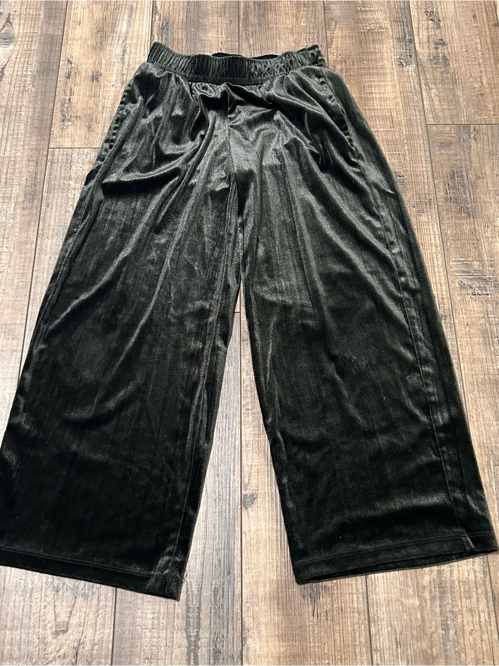 Girls' Velvet Wide Leg Pants - Cat & Jack Dark Green S 6/7 Holiday